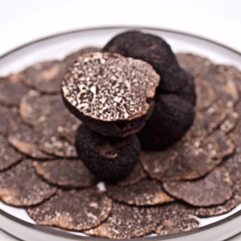La melano, ou tuber melanosporum, le diamant noir de la gastronomie